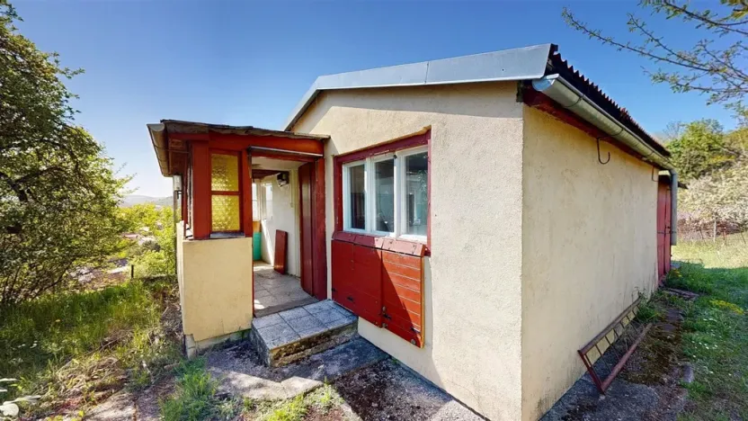 Prodej chaty, Beroun - Beroun-Závodí, V Kotlině, 37 m2