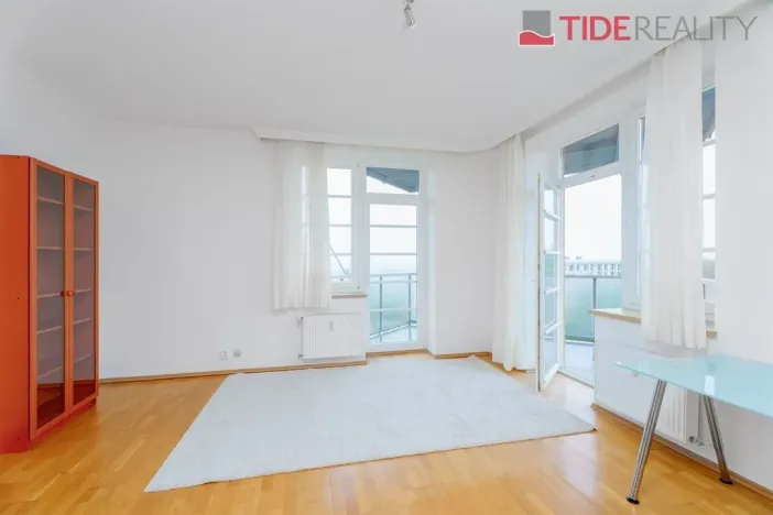 Pronájem bytu 4+kk, Praha, Na okraji, 190 m2