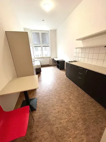 Pronájem bytu 1+kk, Praha - Smíchov, Křížová, 20 m2