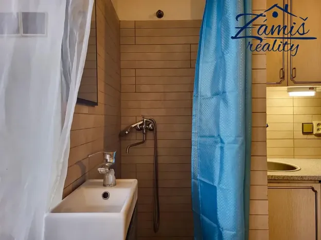 Pronájem bytu 2+kk, Kladno, Ivana Olbrachta, 35 m2