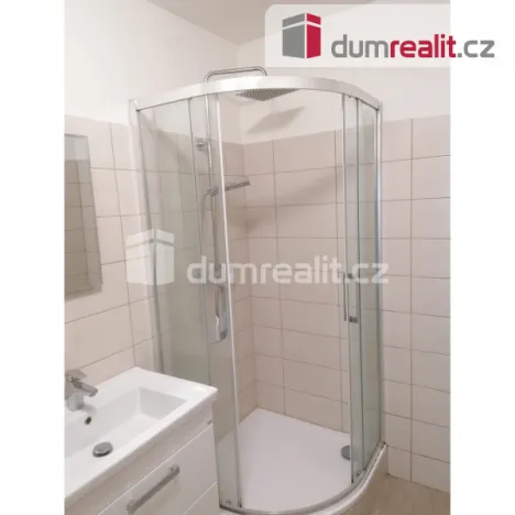 Pronájem bytu 2+1, Karlovy Vary - Stará Role, Janáčkova, 61 m2