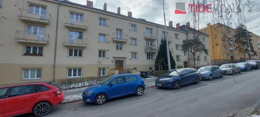 Pronájem bytu 2+1, Praha, Kladenská, 60 m2