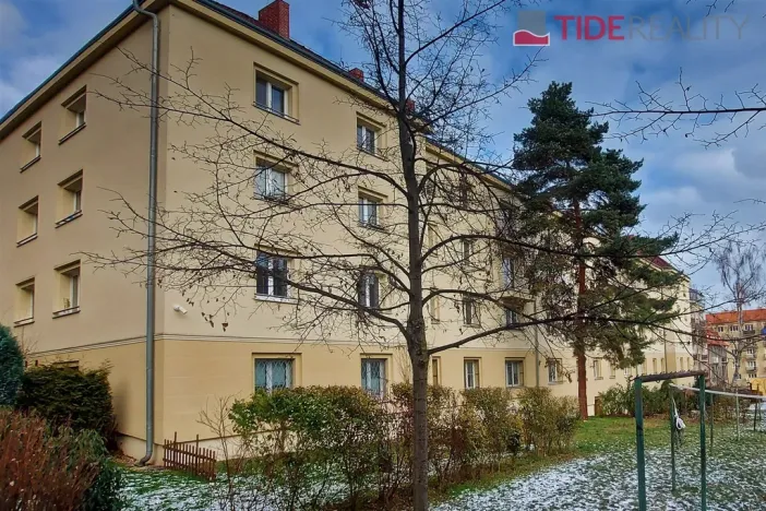 Pronájem bytu 2+1, Praha, Kladenská, 56 m2