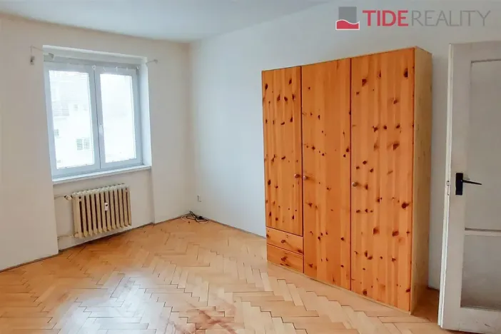 Pronájem bytu 2+1, Praha, Kladenská, 56 m2