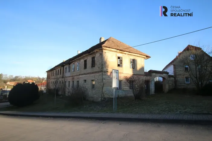 Prodej rodinného domu, Chorušice - Velký Újezd, 618 m2