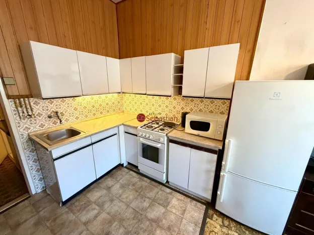 Pronájem bytu 1+1, Praha - Dejvice, Zelená, 42 m2