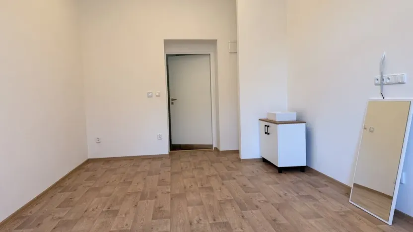 Pronájem kanceláře, Podivín, Palackého, 19 m2