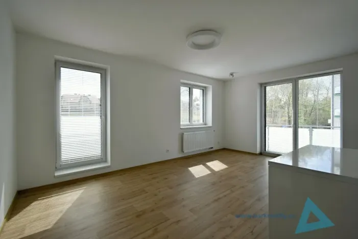 Pronájem bytu 1+kk, Nová Paka, P. Bezruče, 47 m2