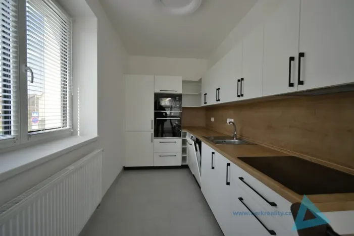 Pronájem bytu 1+kk, Nová Paka, P. Bezruče, 47 m2