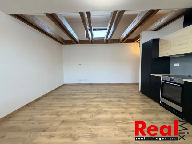 Pronájem bytu 2+kk, Brno, Mlaty, 60 m2