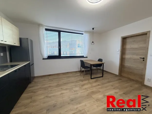 Pronájem bytu 2+kk, Brno, Mlaty, 60 m2