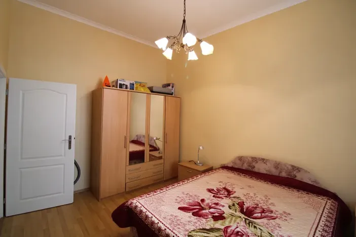 Prodej bytu 3+1, Karlovy Vary, Vřídelní, 71 m2