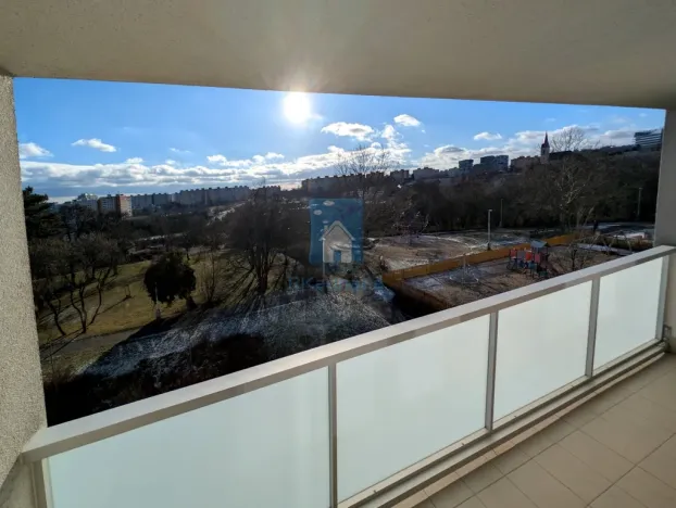 Pronájem bytu 4+1, Praha, Chalabalova, 107 m2