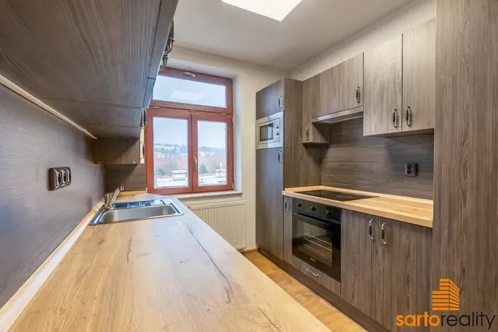 Prodej atypického bytu, Ústí nad Labem, Pasteurova, 77 m2