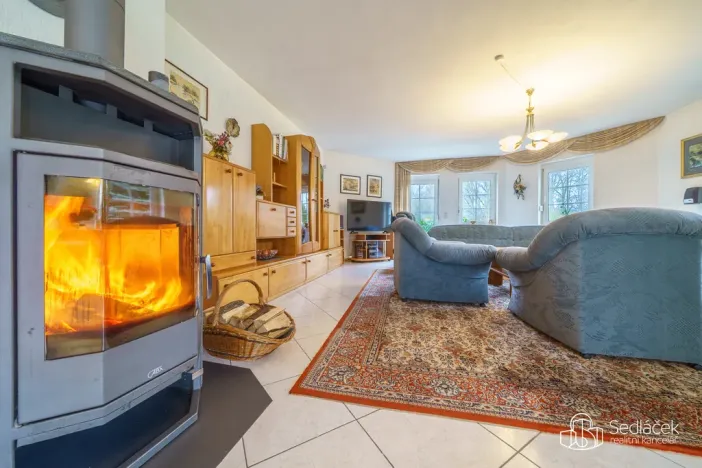 Prodej rodinného domu, Loket, Sokolovská, 335 m2