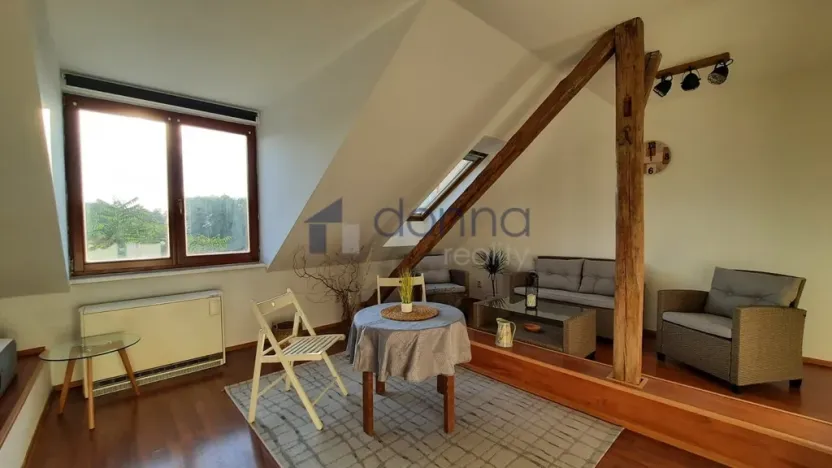 Pronájem bytu 1+kk, Praha, Na vartě, 37 m2