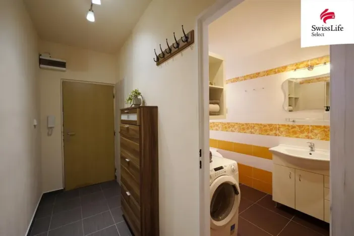 Prodej bytu 2+1, Praha - Kyje, Dvořišťská, 61 m2