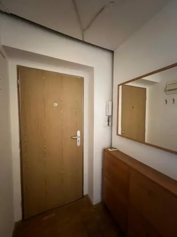 Pronájem bytu 1+kk, Praha - Libeň, Zenklova, 25 m2