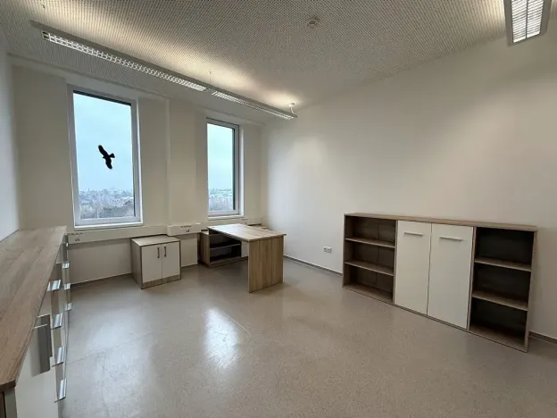 Pronájem kanceláře, Brno, Pražákova, 20 m2