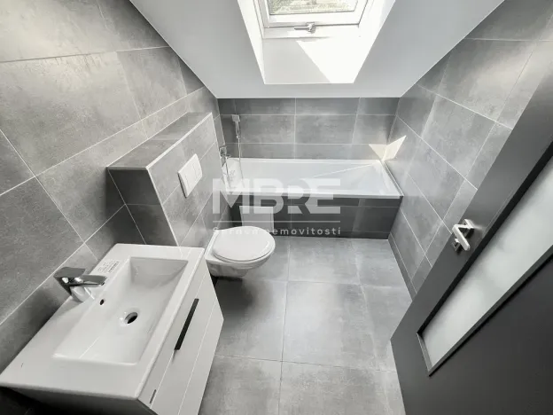 Pronájem rodinného domu, Dolní Lutyně, 240 m2