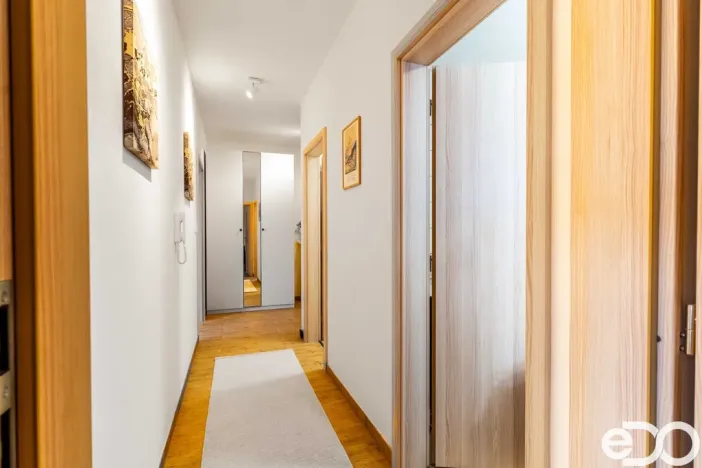 Prodej bytu 2+kk, Cerhenice, Za Cukrovarem, 60 m2