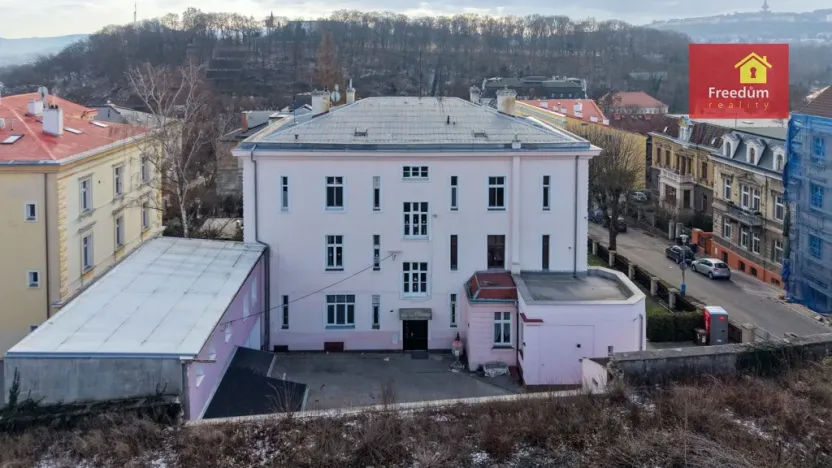 Prodej bytu 4+kk, Teplice, Jungmannova, 89 m2