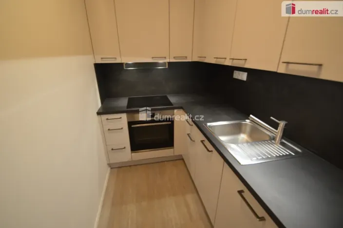 Pronájem bytu 2+kk, Praha - Košíře, Tůmova, 66 m2