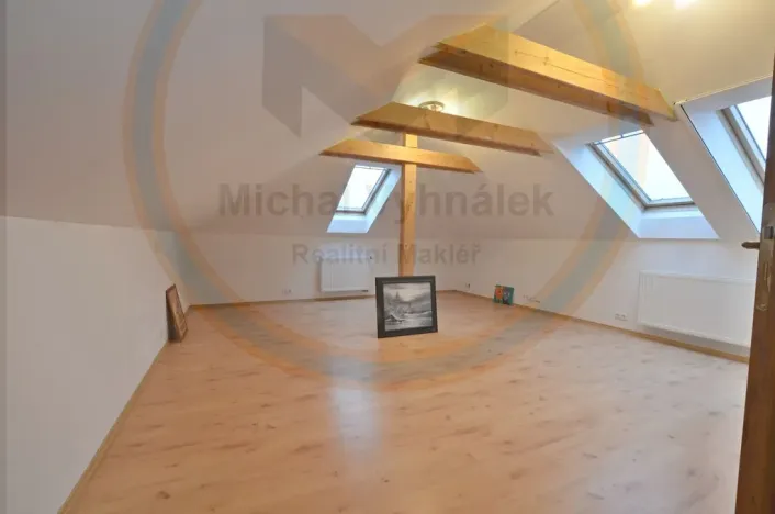 Prodej rodinného domu, Tišice - Chrást, Ořechová, 154 m2