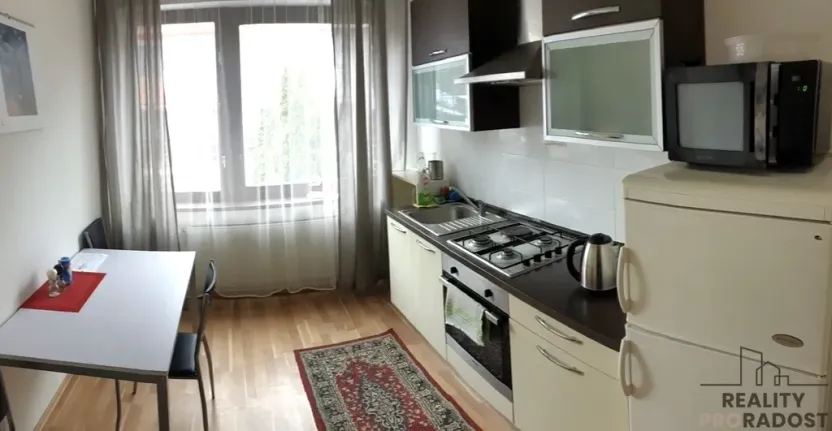 Pronájem pokoje, Brno - Řečkovice, Ladova, 10 m2