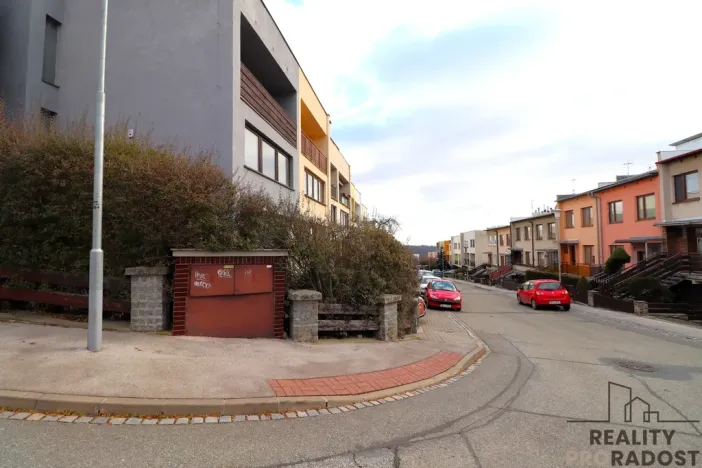 Pronájem pokoje, Brno - Řečkovice, Ladova, 10 m2