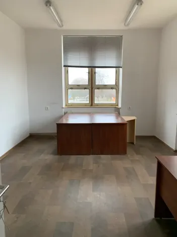 Pronájem kanceláře, Herálec, 200 m2
