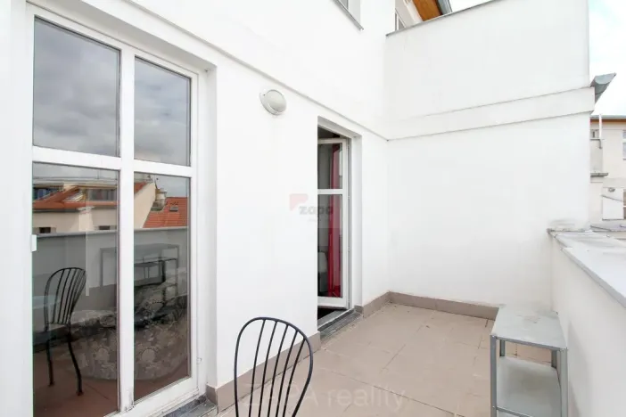 Pronájem pokoje, Praha - Žižkov, Blahníkova, 28 m2