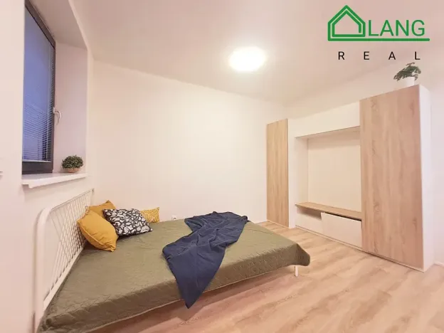 Pronájem bytu 1+kk, Brno, Rumiště, 25 m2