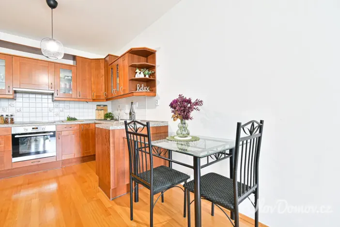 Prodej bytu 2+kk, Praha - Motol, Jeřabinová, 63 m2