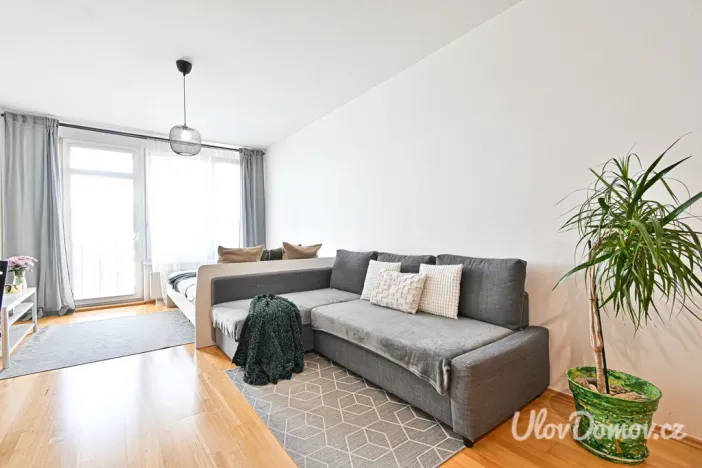 Prodej bytu 2+kk, Praha - Motol, Jeřabinová, 63 m2