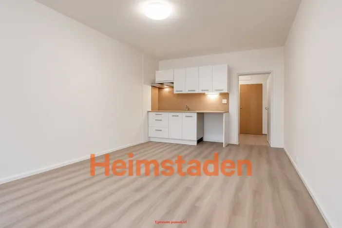 Pronájem bytu 1+kk, Orlová - Lutyně, Masarykova třída, 27 m2