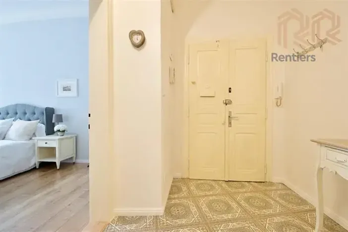 Pronájem bytu 2+kk, Praha - Nusle, Sekaninova, 38 m2