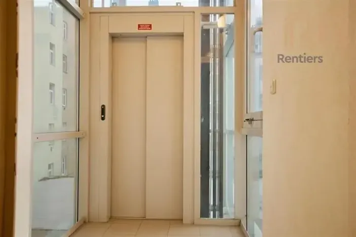 Pronájem bytu 2+kk, Praha - Nusle, Sekaninova, 38 m2