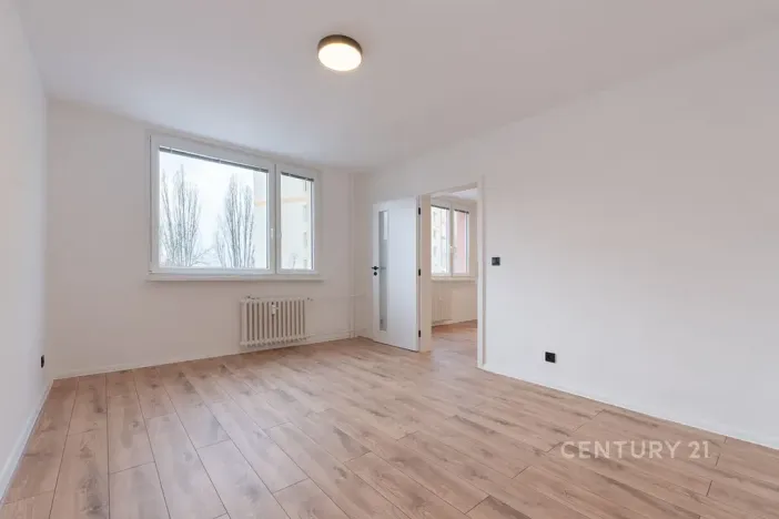 Pronájem bytu 2+kk, Litvínov, U Zámeckého parku, 35 m2