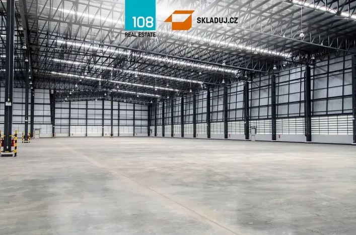 Pronájem skladu, Ústí nad Labem, 11000 m2