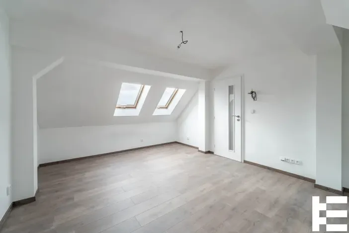 Prodej bytu 2+kk, Miličín, 74 m2