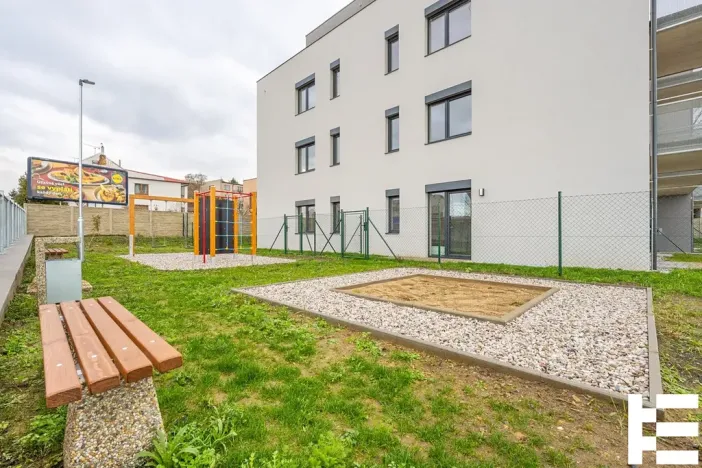 Prodej bytu 3+kk, Kolín, Pražská, 65 m2