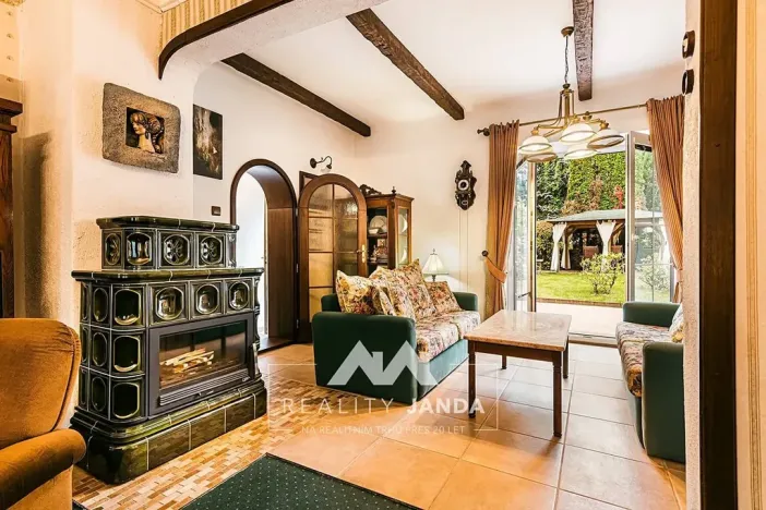 Prodej rodinného domu, Bukovina, 158 m2