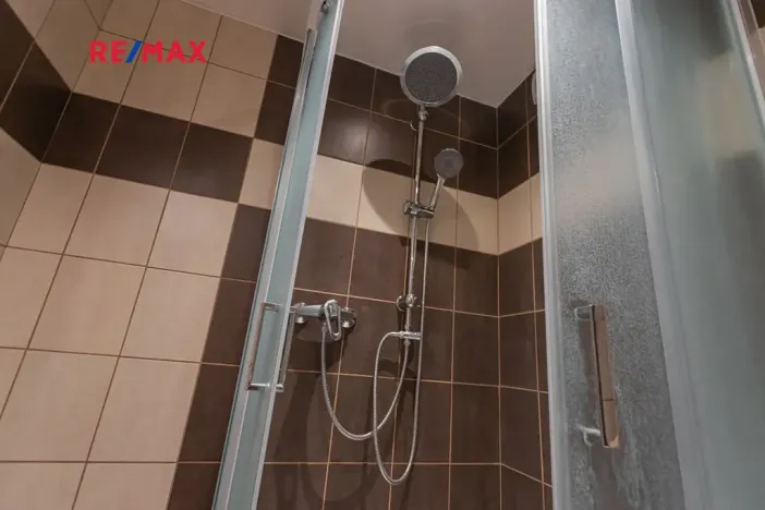 Pronájem bytu 2+kk, Kladno, Ústecká, 41 m2