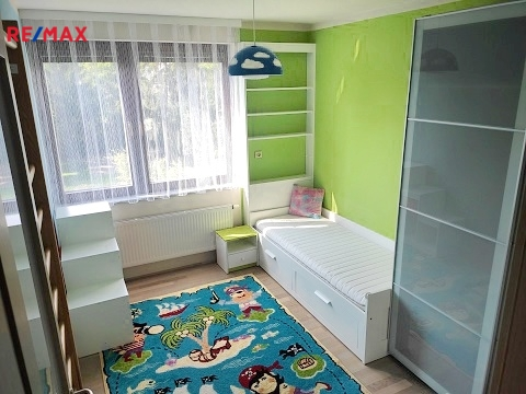 Pronájem bytu 4+1, Praha - Kobylisy, Služská, 96 m2