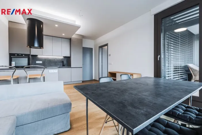 Pronájem bytu 2+kk, Praha - Libeň, U Vlachovky, 96 m2