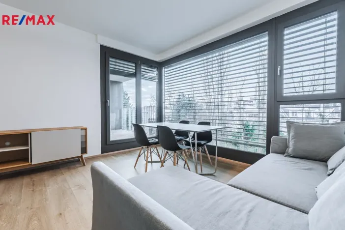 Pronájem bytu 2+kk, Praha - Libeň, U Vlachovky, 96 m2