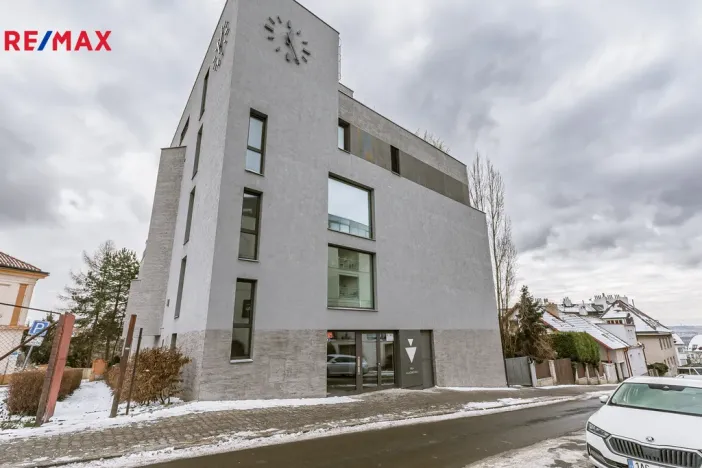 Pronájem bytu 2+kk, Praha - Libeň, U Vlachovky, 96 m2