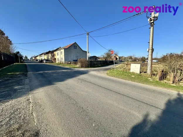 Prodej pozemku pro bydlení, Lazníky, 577 m2