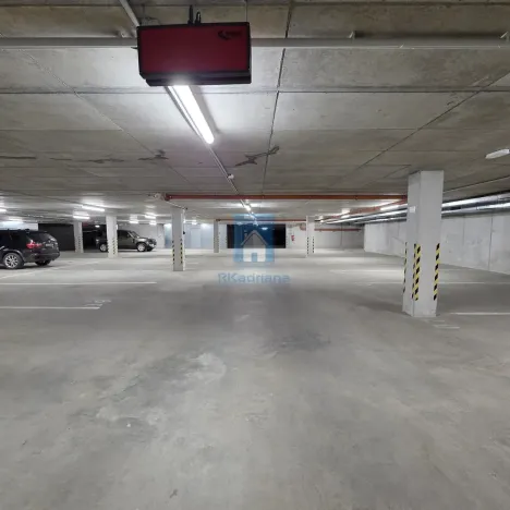 Pronájem garážového stání, Plzeň, Rejskova, 15 m2